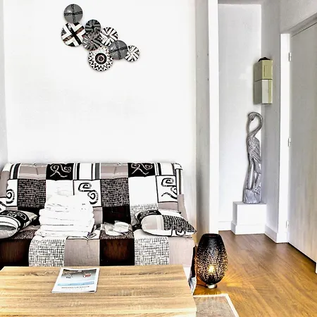 Apartamento La Maison D'eugenie Cote Falaises *